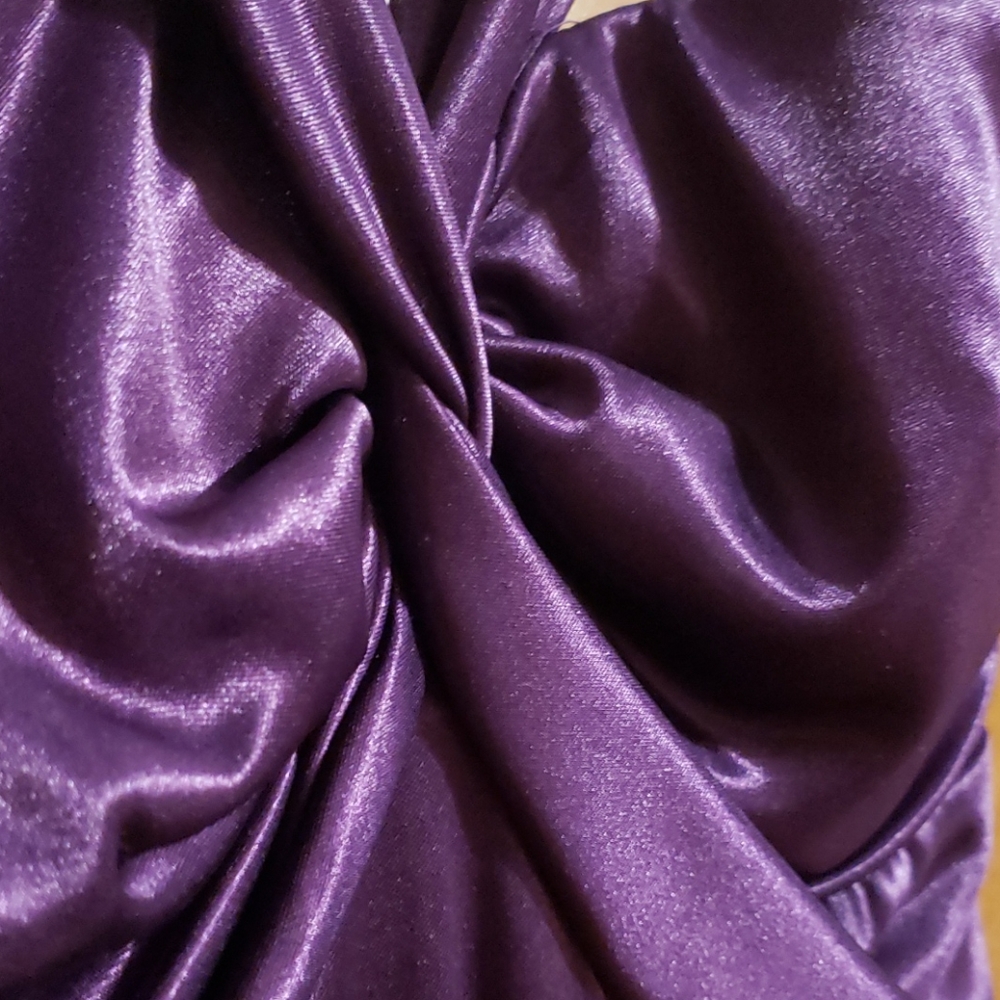 Long satin dress purple size 7 - Picture 4 of 8
